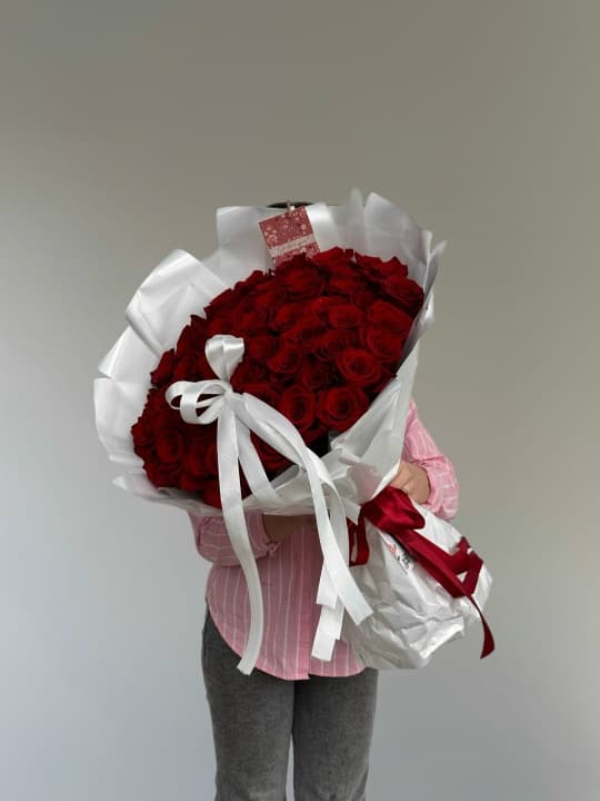 Букет 51 поцелуй